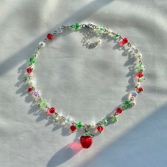 apple of my eye necklace - Picture 1 of 5